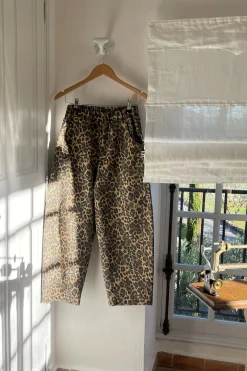 Arc Pants (Leopard)
