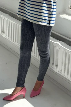 Cashmere Ribbed Leggings (Charcoal)