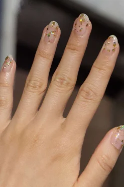 Cirque Nail Polish (Heart of Gold)