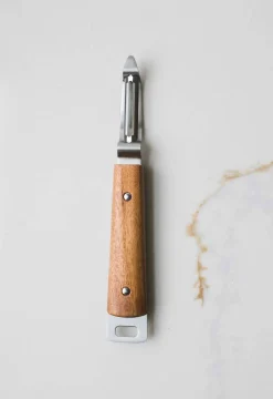 Heirloom Wooden Handled Peeler