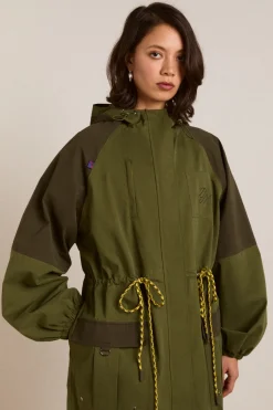 Logan Raincoat (Forrest)