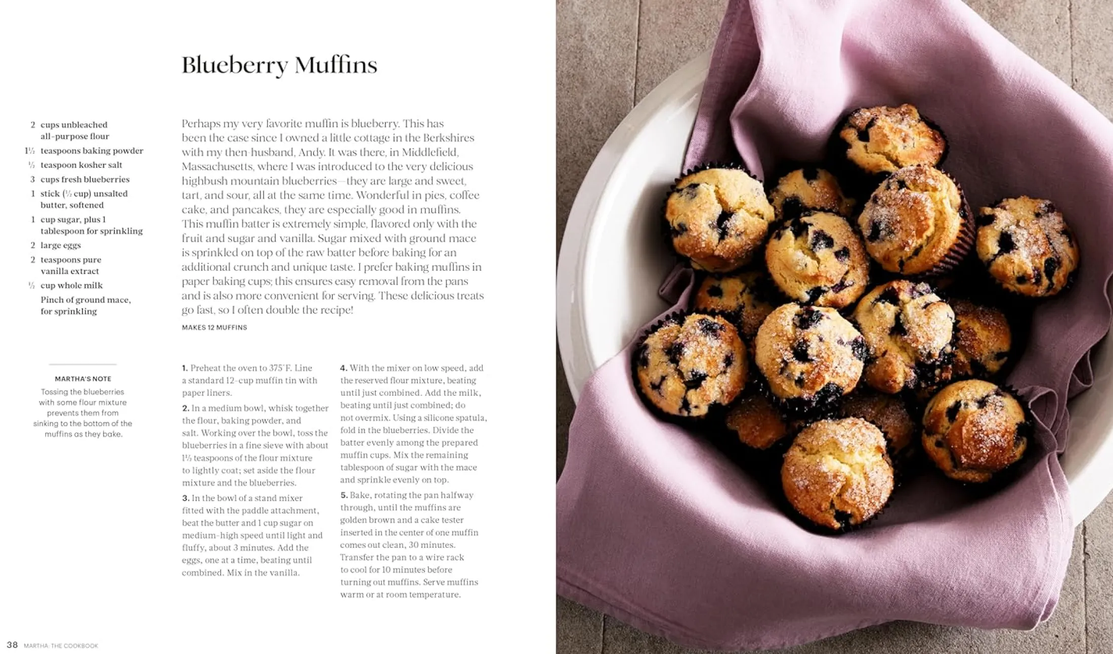 Martha: The Cookbook: 100 Favorite Recipes