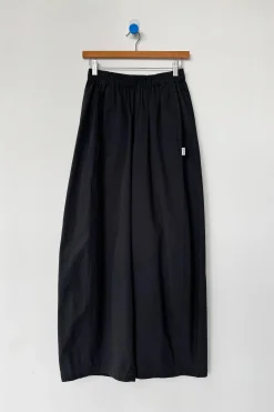 Parachute Pants (Black)