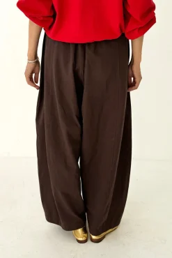 Parachute Pants (Dark Brown)