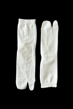 Scalloped Tabi Socks (White)