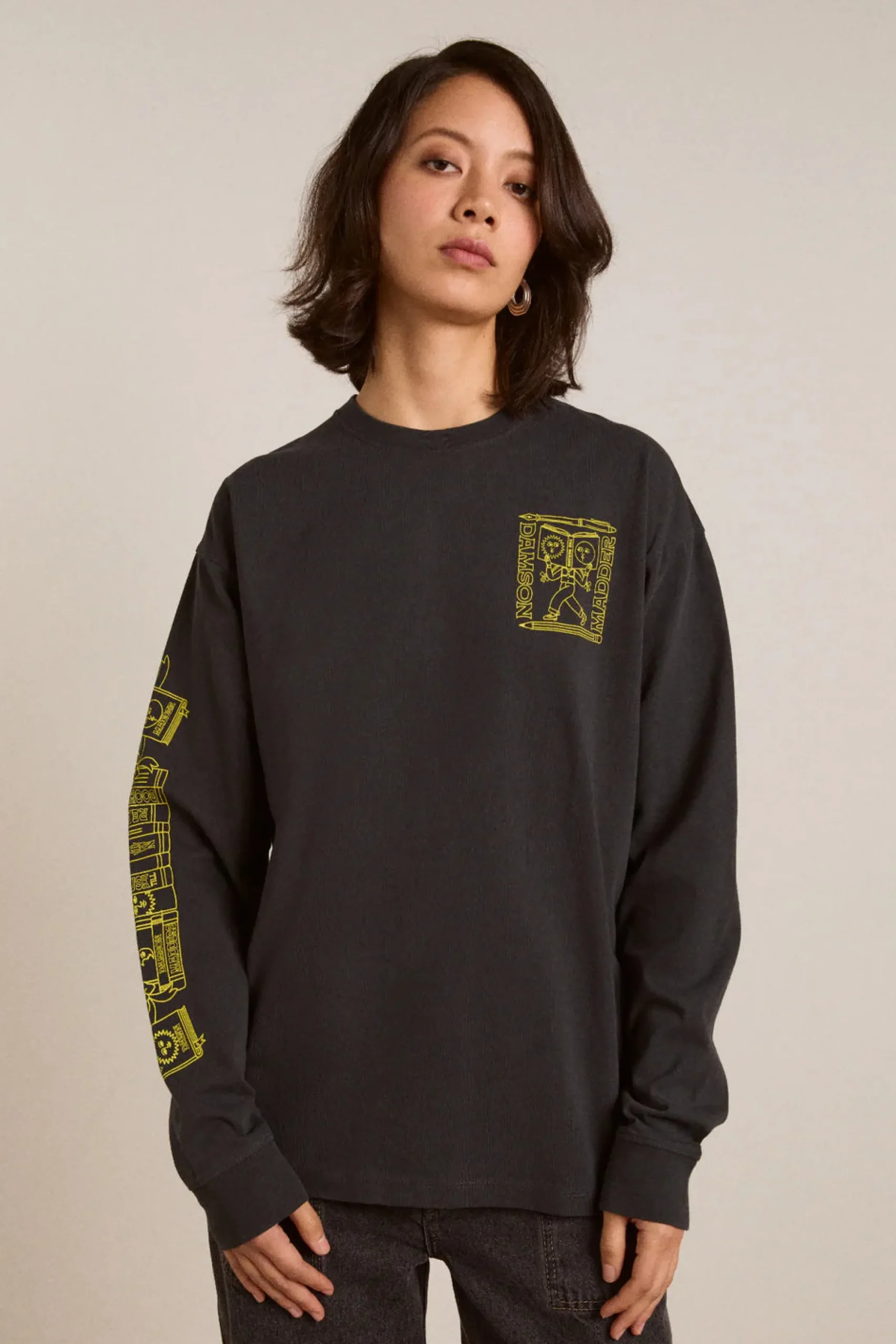 The Reader Long Sleeve Tee (Charcoal)